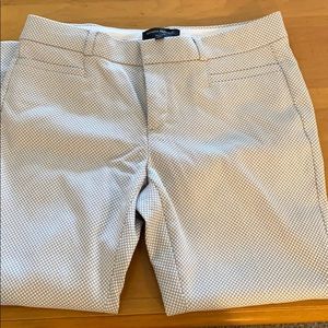 Banana republic white grey print Sloan crop pant